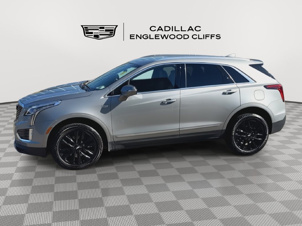 Used 2024 Cadillac XT5 Luxury FWD image 9
