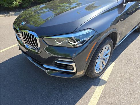 Used 2021 BMW X5 xDrive40i w/ Premium Package AWD/4WD image 9