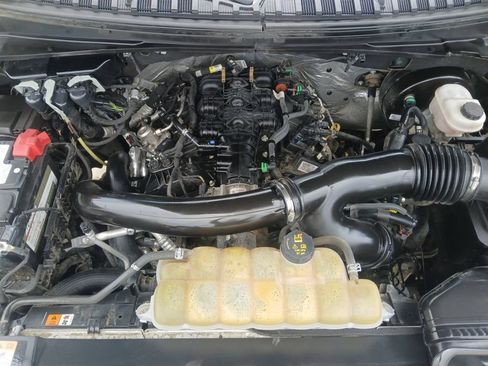 Used 2021 Ford Expedition Max XLT RWD image 9