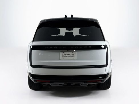 Used 2024 Land Rover Range Rover SE AWD/4WD image 4