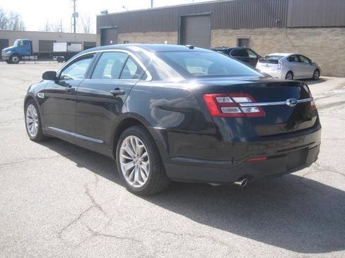 Used 2013 Ford Taurus Limited image 7