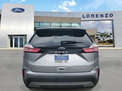 Certified 2022 Ford Edge SEL w/ Convenience Package image 6