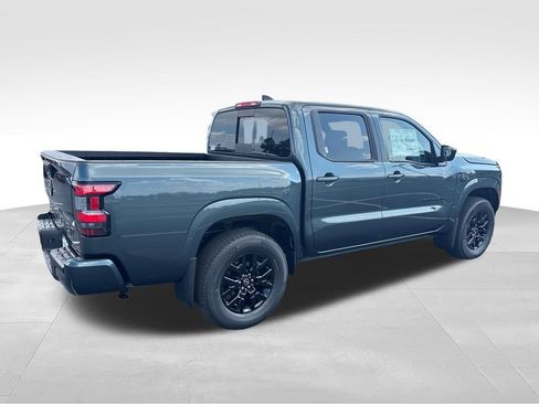 New 2027 Nissan Frontier SV w/ All-Weather Content Package AWD/4WD image 5