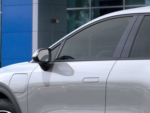 New 2026 Chevrolet Equinox EV LT image 12