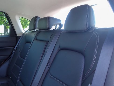 Used 2025 MAZDA CX-5 AWD 2.5 S w/ Preferred Package image 22