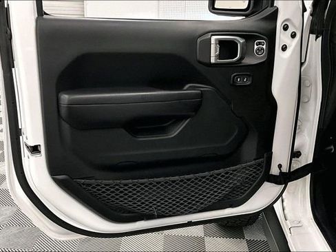 Used 2019 Jeep Wrangler Unlimited Sport S AWD/4WD image 20