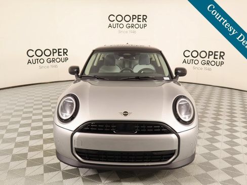 New 2025 MINI Cooper 2-Door Hardtop FWD image 10