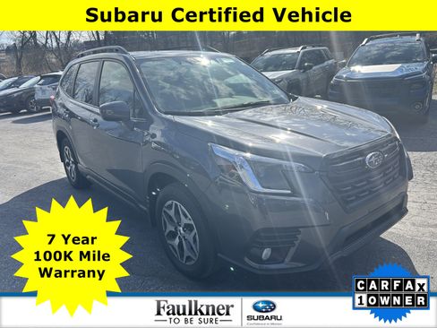 Used 2023 Subaru Forester Premium image 1