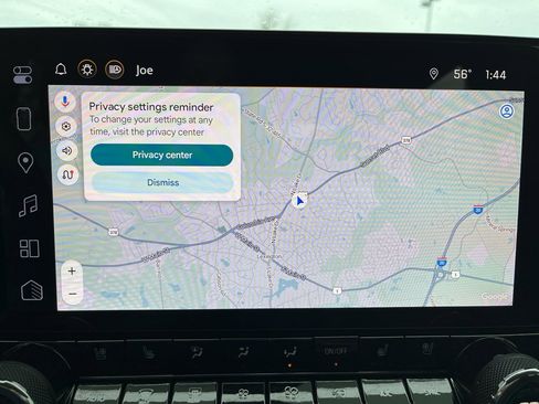 Used 2025 Chevrolet Colorado Z71 w/ Midnight Edition image 22