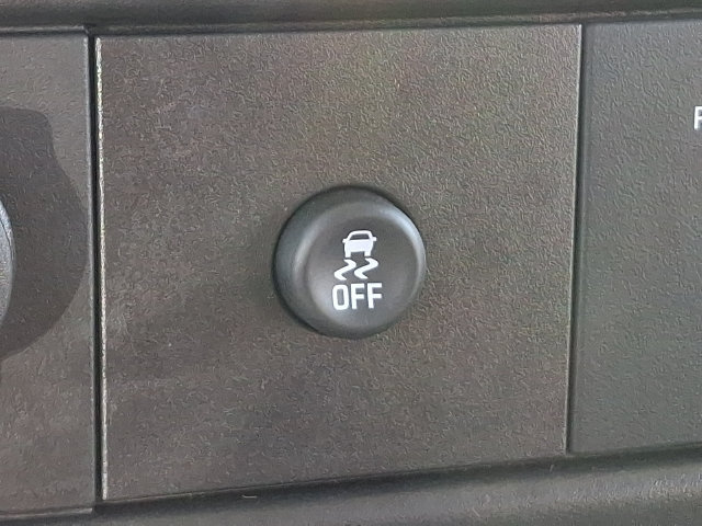 Used 2026 Chevrolet Express 2500 RWD image 15