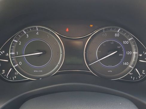 Used 2017 INFINITI QX80 4WD w/ Driver Assistance Package image 15