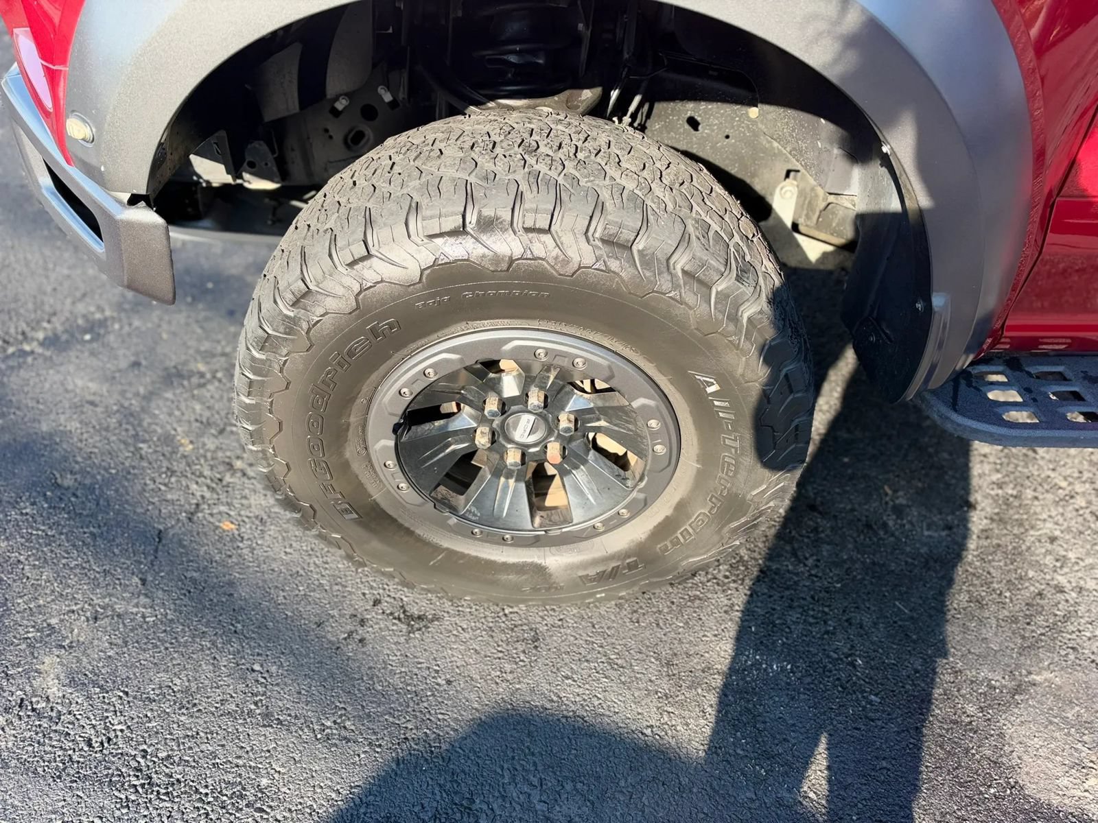 Used 2018 Ford F150 Raptor w/ Equipment Group 802A Luxury AWD/4WD image 3