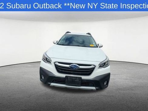 Used 2022 Subaru Outback Limited image 3