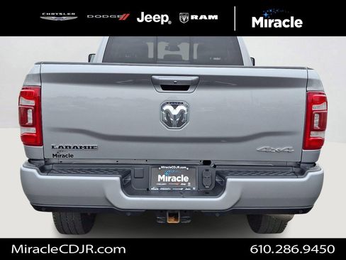 Used 2024 RAM 2500 Laramie AWD/4WD image 5