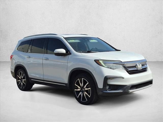 Used 2020 Honda Pilot Touring image 3