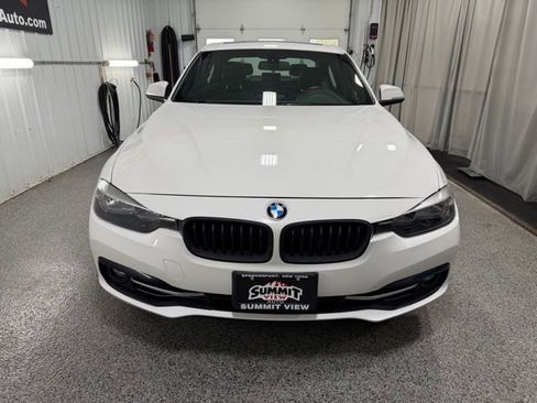 Used 2016 BMW 328i xDrive Sedan AWD/4WD image 2