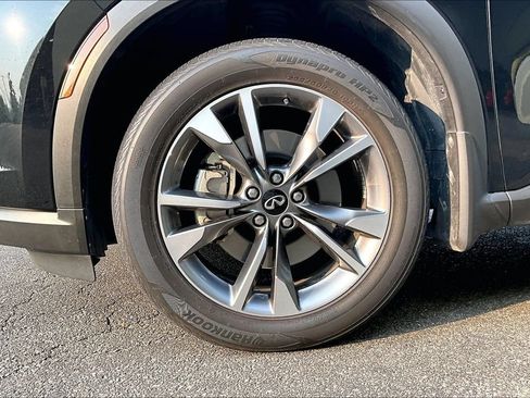 Certified 2023 INFINITI QX60 Luxe w/ Cargo Package AWD/4WD image 10