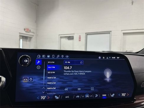 Used 2025 Chevrolet Traverse Z71 w/ Enhanced Driving Package image 36