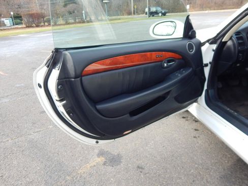 Used 2005 Lexus SC 430 Convertible w/ Preferred Accessory Pkg image 13