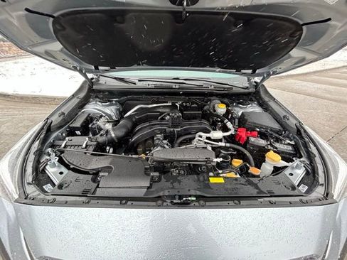 Used 2024 Subaru Crosstrek 2.5i Limited w/ Crosstrek Mirror Package image 30