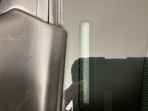 Used 2019 Subaru Crosstrek 2.0i Limited w/ Moonroof Package w/Navigation image 15