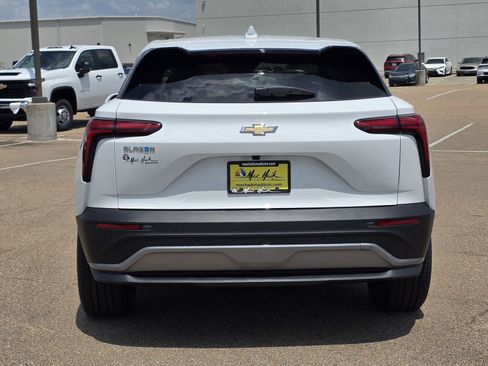 New 2026 Chevrolet Blazer EV LT FWD image 5