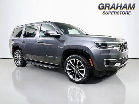 Used 2022 Jeep Wagoneer Series II w/ Premium Group I image 1