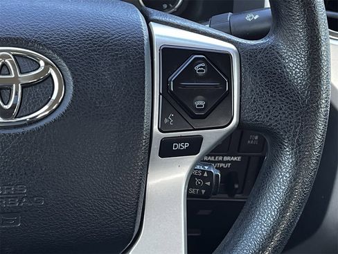 Used 2017 Toyota Tundra SR5 image 14