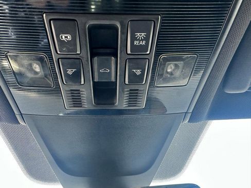 Used 2022 Volkswagen Tiguan SE R-Line AWD/4WD image 19