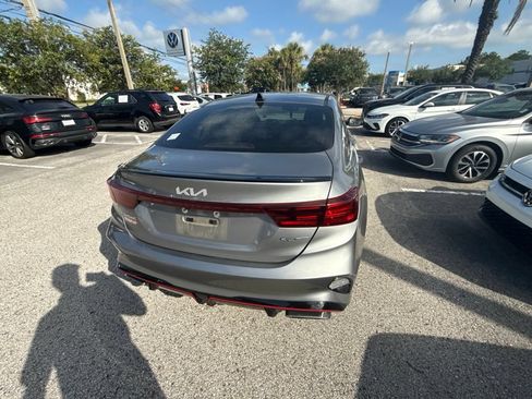 Used 2022 Kia Forte GT FWD image 14