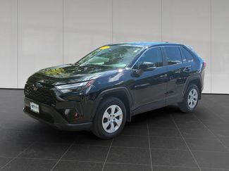 Used 2025 Toyota RAV4 LE AWD/4WD video 1