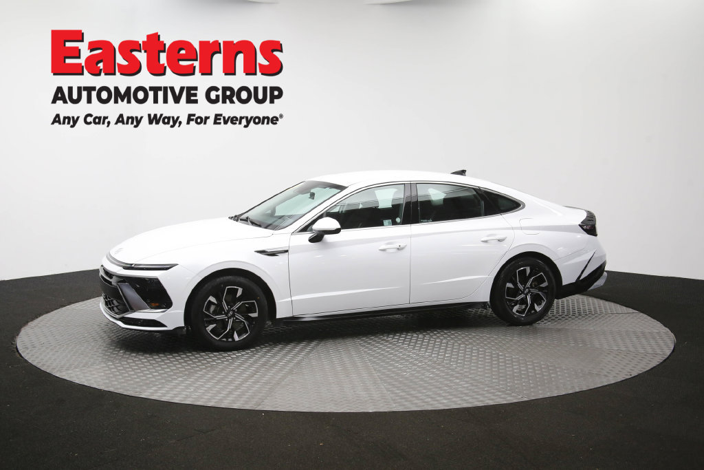 Used 2025 Hyundai Sonata SEL FWD image 62