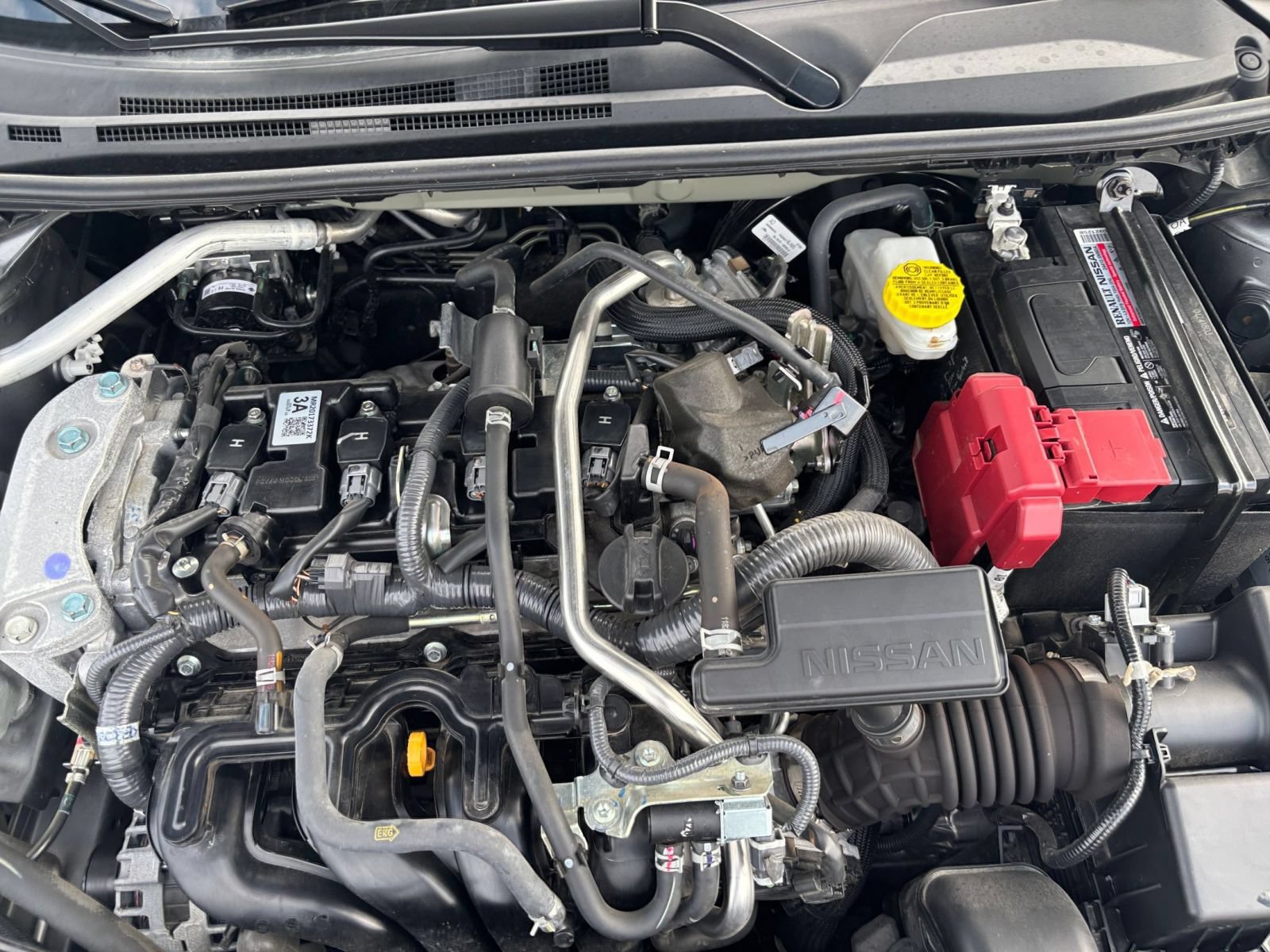 Used 2025 Nissan Sentra SV FWD image 29