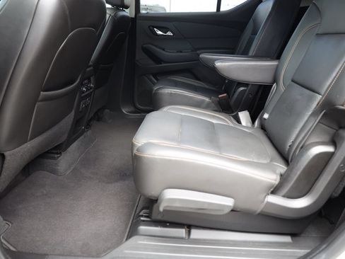 Used 2021 Chevrolet Traverse Premier w/ Redline Edition AWD/4WD image 19