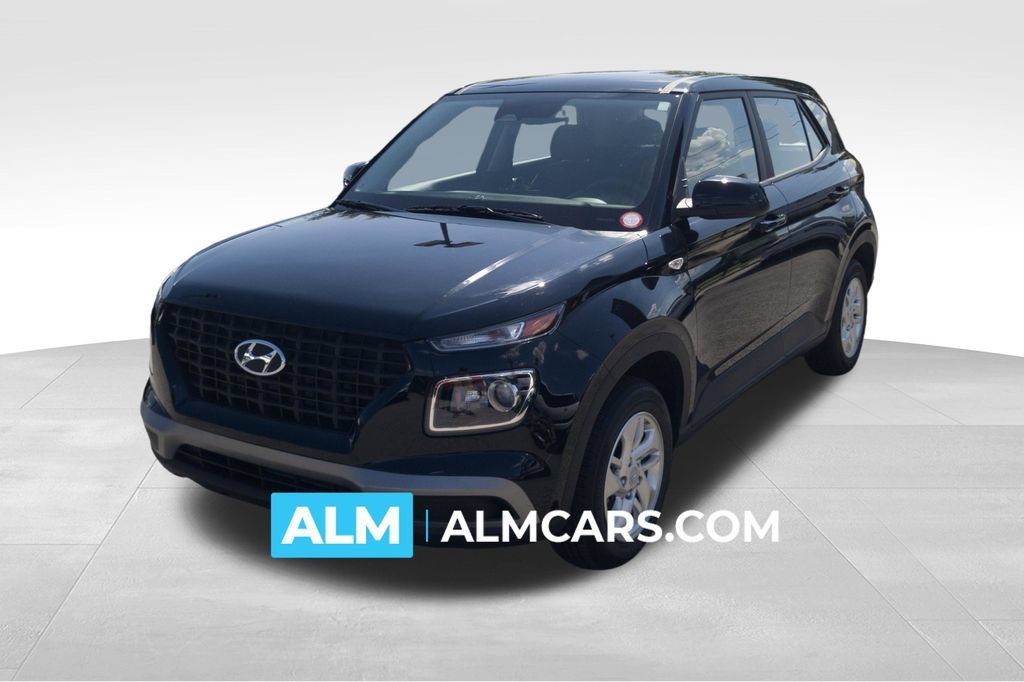 Certified 2026 Hyundai Venue SE FWD image 1