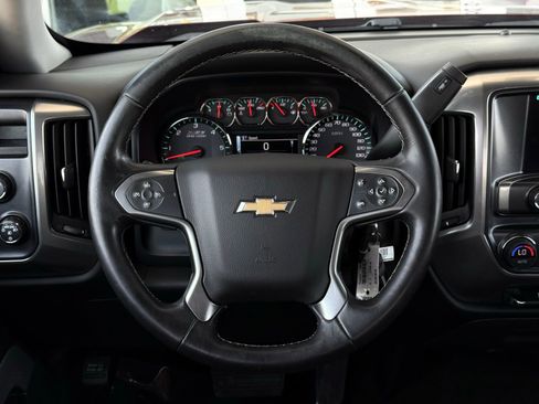 Used 2018 Chevrolet Silverado 1500 LT w/ All Star Edition AWD/4WD image 36