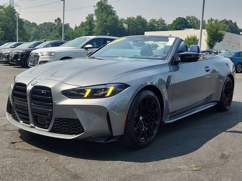 Used 2025 BMW M4 xDrive Competition AWD/4WD image 9