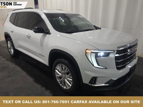 Used 2024 GMC Acadia Elevation image 11