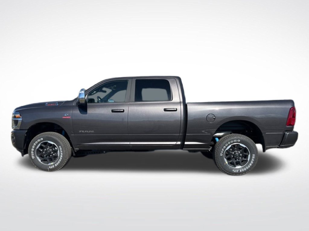 New 2026 RAM 2500 Laramie AWD/4WD image 7