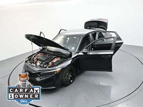 Used 2025 Honda Civic Sport image 36