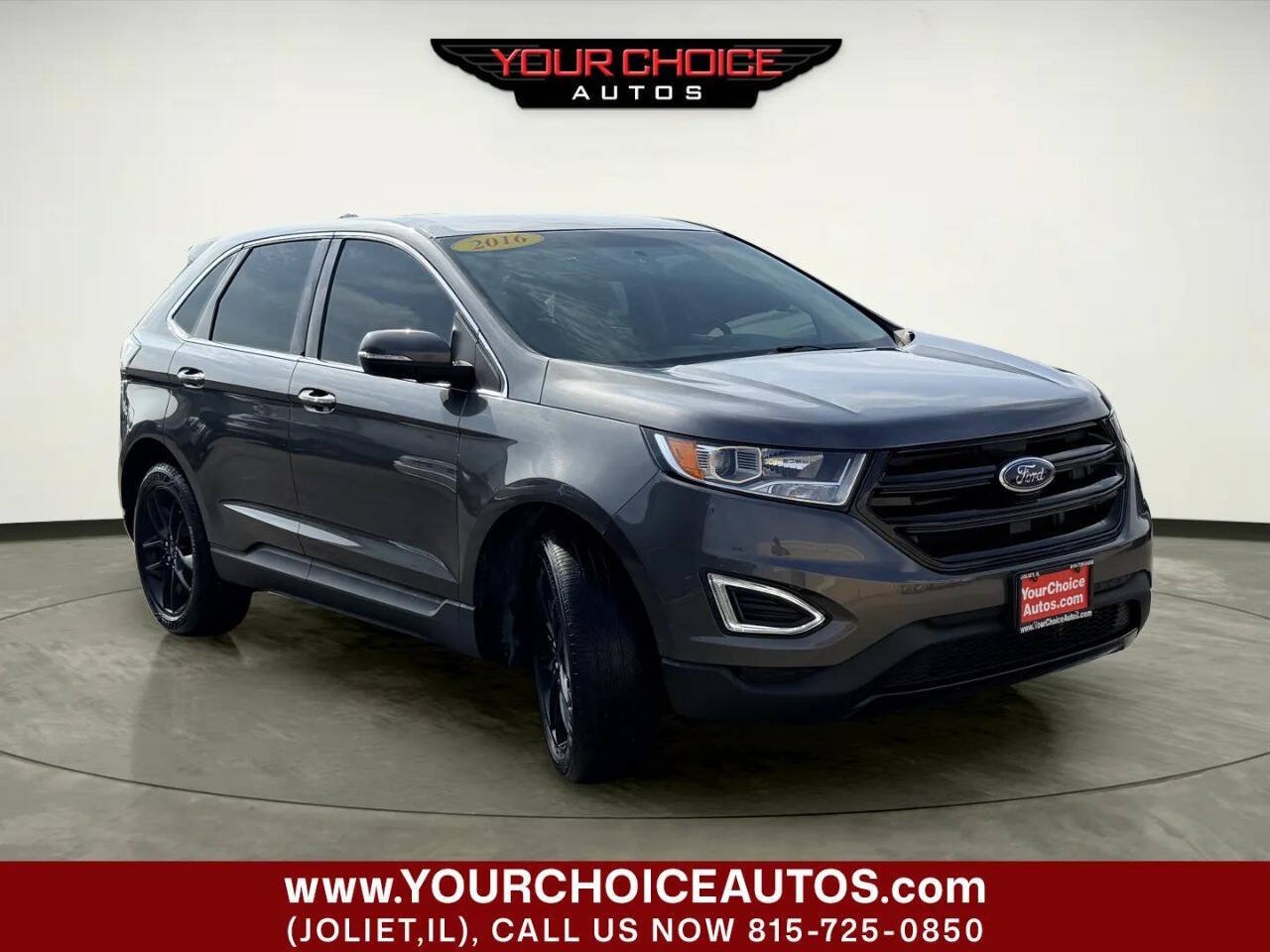 Used 2016 Ford Edge Titanium w/ Technology Package AWD/4WD image 10