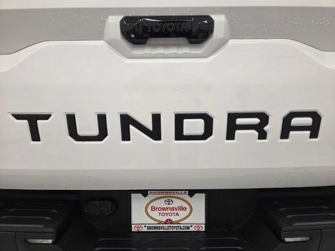New 2026 Toyota Tundra Limited AWD/4WD image 33