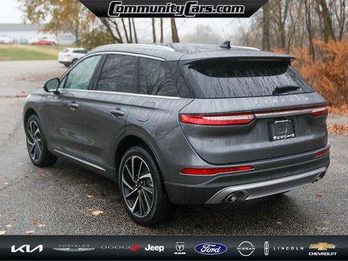 Certified 2023 Lincoln Corsair Reserve w/ Equipment Group 201A image 5