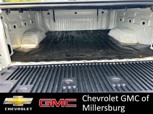 Used 2021 Chevrolet Silverado 2500 LT w/ Convenience Package AWD/4WD image 8