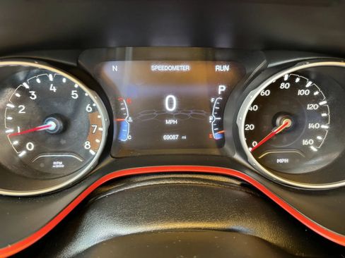 Used 2020 Jeep Compass Trailhawk AWD/4WD image 16
