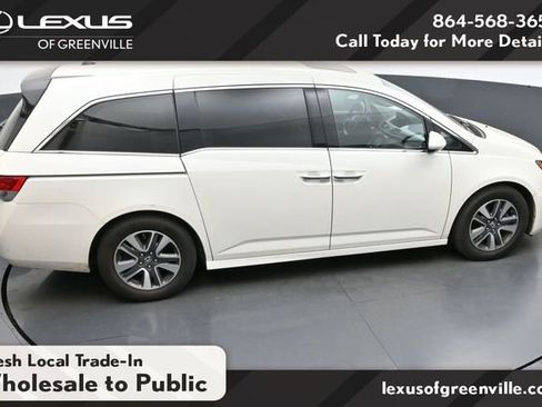 Used 2015 Honda Odyssey Touring image 26