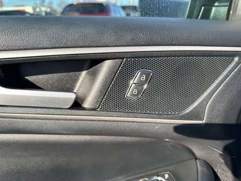 Certified 2020 Ford Edge SEL w/ Convenience Package image 39