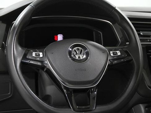 Certified 2019 Volkswagen Tiguan SEL image 7