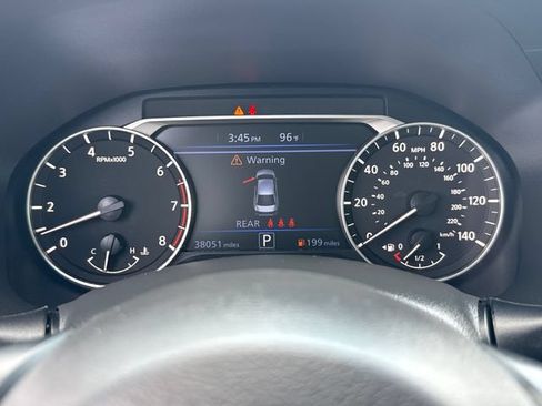 Used 2025 Nissan Altima 2.5 SV FWD image 26