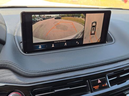 Used 2023 Acura MDX SH-AWD w/ Advance Package image 35